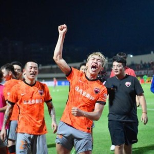 DB真人-元敏诚：从重庆到深足 压力大了目标也变大了