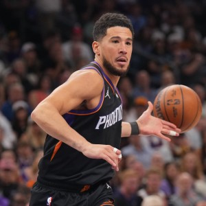 DB真人-尽力了！布克16中8空砍34分3板7助1断 罚球19中16